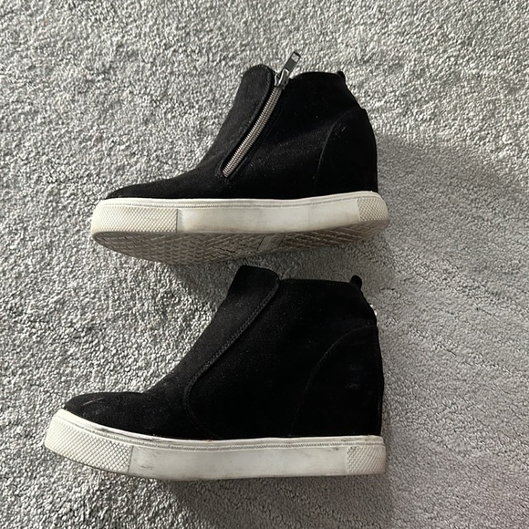 Steve Madden Platform Wedges Black Round Toe Side Zip Booties Sneakers Girls 2 - Picture 4 of 9